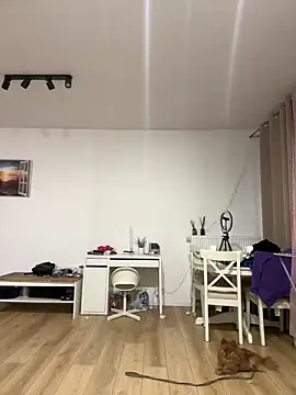 Snapshot of reema6969 chatting on December 11, 2:22 pm reema6969 online show from December 11, 2:22 pm