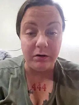 PeakabumPromo online show from October 31, 1:02 am