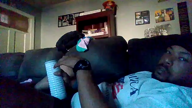 Creationmonster0 online show from October 9, 10:32 pm