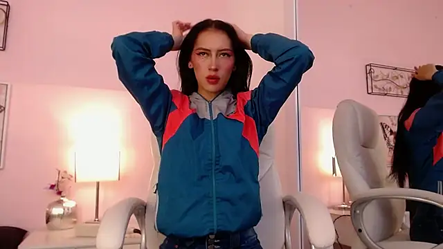 sara17  online show from November 5, 4:37 am