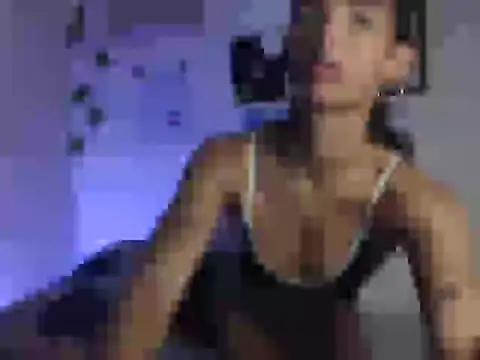 Snapshot of Melody200420 chatting on October 1, 2:10 pm Melody200420 online show from October 1, 2:10 pm