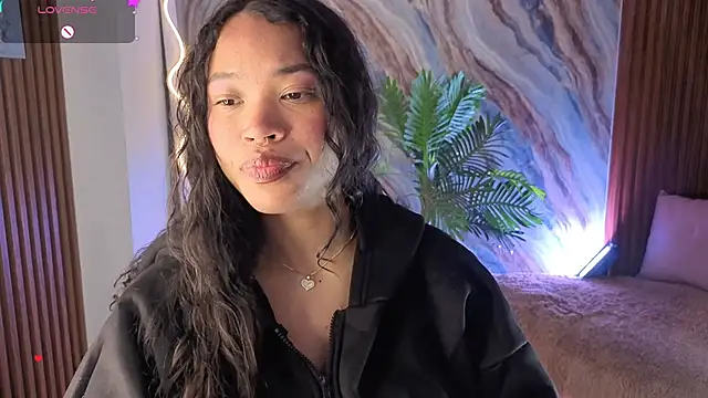 penelope tay1 online show from May 30, 5:36 am