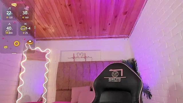 penelope tay1 online show from October 20, 3:30 am