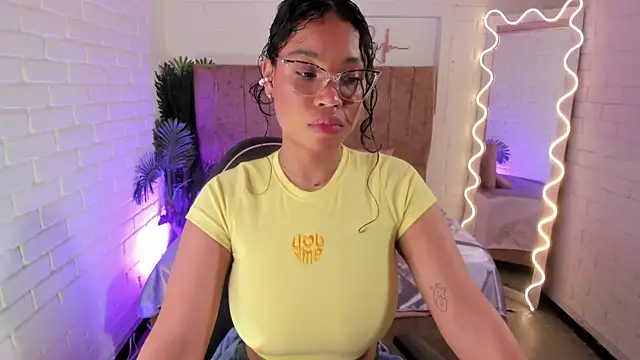 penelope tay1 online show from November 6, 3:10 am