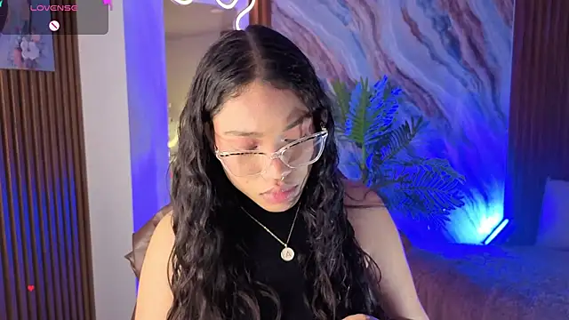 penelope tay1 online show from May 28, 3:14 am
