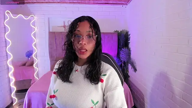 penelope tay1 online show from October 5, 3:41 am