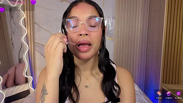 penelope tay1 online show from March 29, 3:30 am