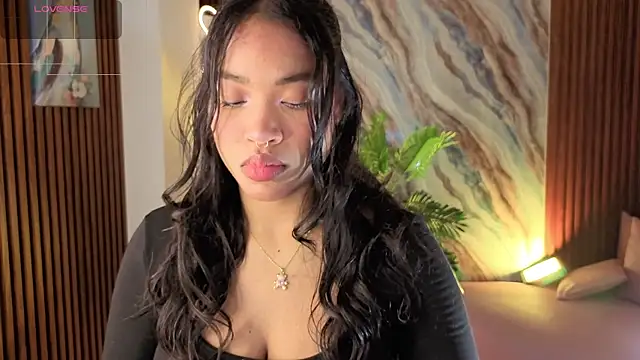 penelope tay1 online show from May 2, 3:23 am