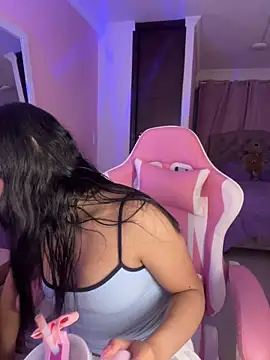 Emily-14 online show from April 30, 4:52 am