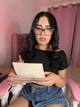 Emily-14 online show from November 8, 5:22 am