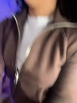 Emily-14 online show from March 28, 2:12 am