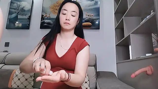 sasa-loves online show from April 8, 12:45 am