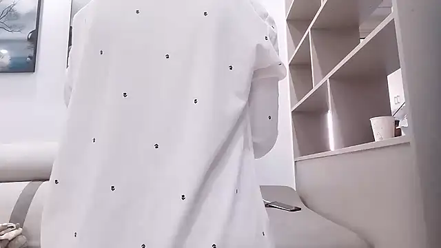 sasa-loves online show from November 12, 12:48 am