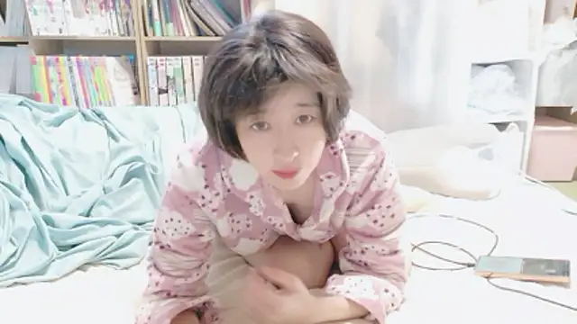 Snapshot of morikawa_sayaka chatting on May 31, 11:38 pm morikawa sayaka online show from May 31, 11:38 pm