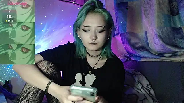 Snapshot of Milten-Trish chatting on October 4, 9:05 pm Milten-Trish online show from October 4, 9:05 pm