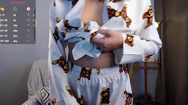 FalineDowlen online show from January 23, 7:54 am