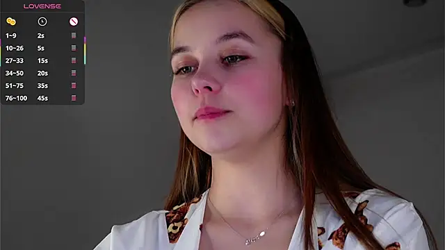 FalineDowlen online show from February 10, 1:24 am