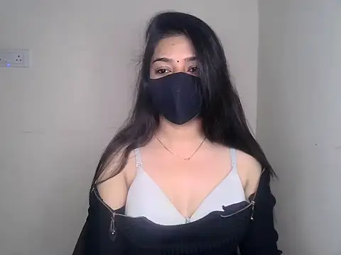 kritikadoll online show from April 2, 5:25 am