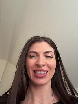 sweetndcrazy online show from March 8, 9:34 am