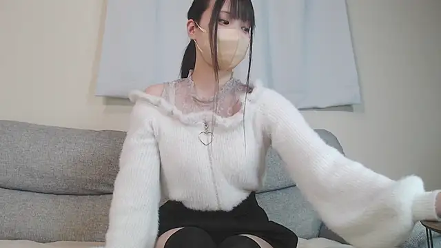 Snapshot of NAO_chan_xxx chatting on December 19, 11:50 am NAO chan xxx online show from December 19, 11:50 am