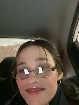 Mia Mia M online show from February 26, 5:57 pm