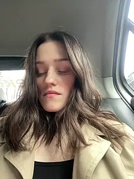 Mia Mia M online show from March 19, 1:22 pm