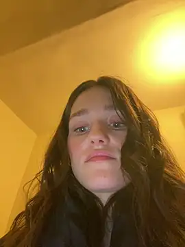 Mia Mia M online show from February 3, 2:44 pm