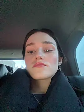 Mia Mia M online show from February 13, 2:39 pm