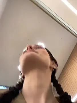 Mia Mia M online show from April 14, 4:01 pm