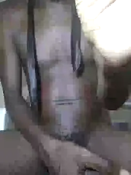 Snapshot of GOLDEN_HQUR chatting on February 15, 4:56 pm GOLDEN HQUR online show from February 15, 4:56 pm