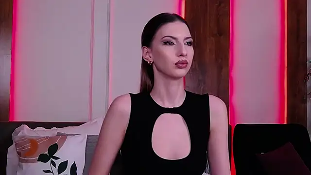 SkylerSpark online show from November 27, 8:42 pm