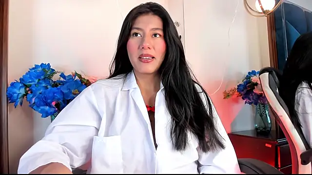 CarlaAlvez online show from December 15, 1:50 pm