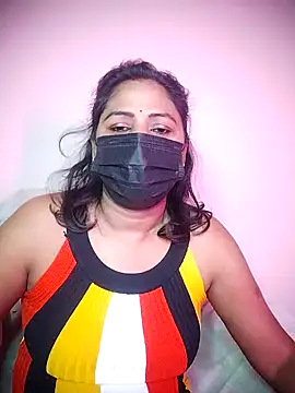 hot-bhabiji online show from December 15, 3:42 pm