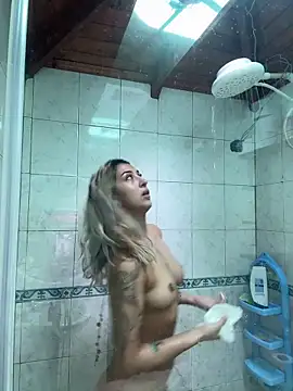 Snapshot of cuteweed420 chatting on February 9, 5:22 pm cuteweed420 online show from February 9, 5:22 pm