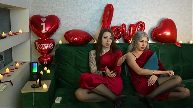BestModelsDuo online show from February 15, 4:47 am