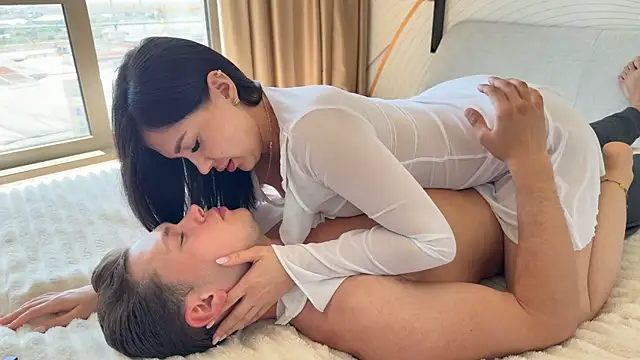 BestModelsDuo online show from May 4, 11:46 am