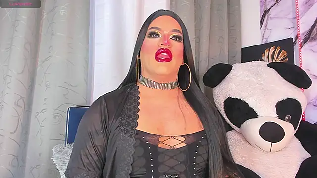 Snapshot of Missisabella_ chatting on June 14, 9:05 pm Missisabella online show from June 14, 9:05 pm