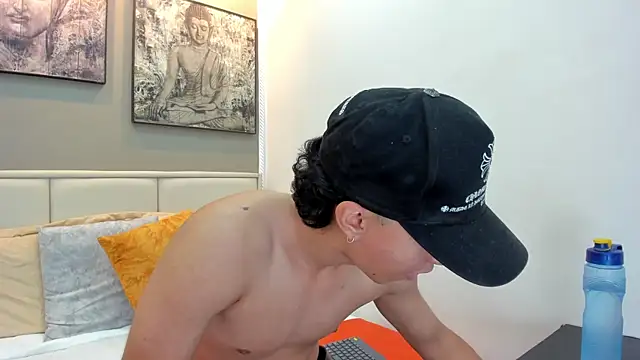 ricky backus online show from December 5, 4:38 pm