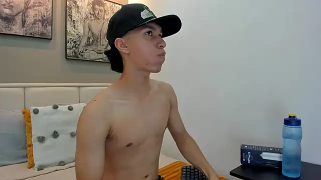 ricky backus online show from November 30, 11:44 am