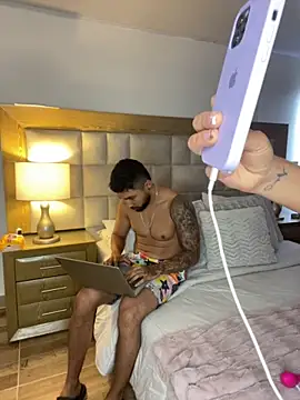 Sweet and caramel online show from October 17, 12:51 pm