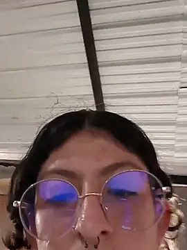 Snapshot of LoveElectra chatting on June 13, 4:38 pm LoveElectra online show from June 13, 4:38 pm