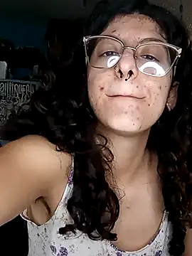 Snapshot of LoveElectra chatting on March 10, 1:21 pm LoveElectra online show from March 10, 1:21 pm