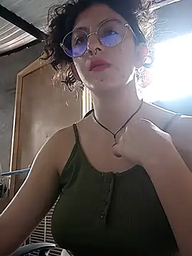 Snapshot of LoveElectra chatting on June 26, 5:19 pm LoveElectra online show from June 26, 5:19 pm
