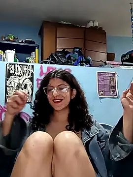 Snapshot of LoveElectra chatting on March 14, 6:29 pm LoveElectra online show from March 14, 6:29 pm