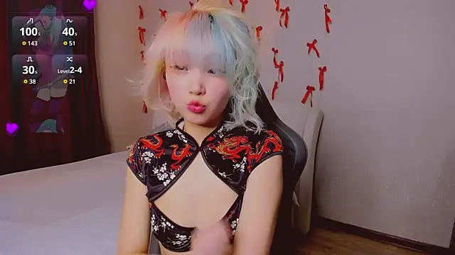 Milla Aheo online show from April 3, 12:55 pm