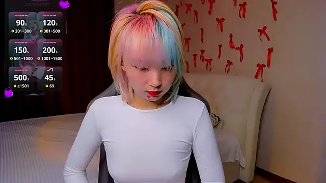 Milla Aheo online show from March 25, 12:59 pm