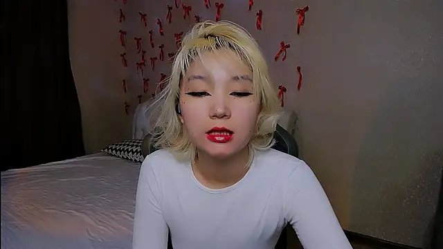 Milla Aheo online show from January 13, 2:54 pm