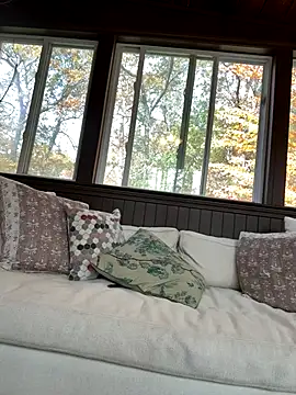 longcurved212121 online show from October 19, 4:54 pm