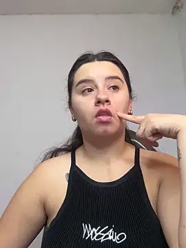 Snapshot of SaraBraun_ chatting on September 24, 4:02 pm SaraBraun online show from September 24, 4:02 pm