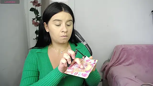 SaraBraun  online show from March 13, 9:26 pm
